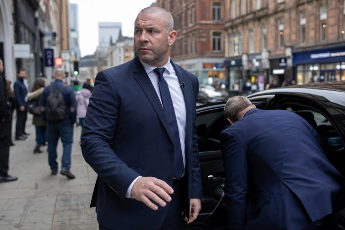 Close protection threat UK corporate executive high net worth risk Man Guard